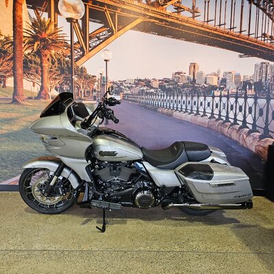 2023 Harley-davidson 1900CC FLTRXSE CVO ROAD GLIDE (121) TOURER