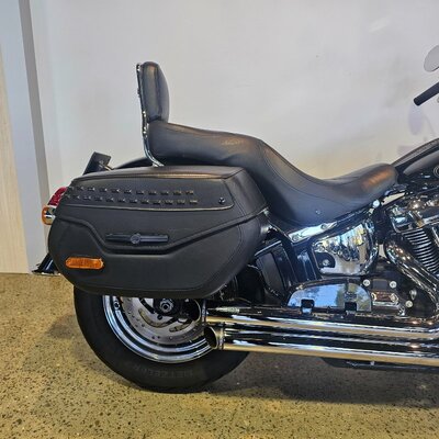 2021 Harley-davidson 1700CC FLHC HERITAGE CLASSIC (107) CRUISER