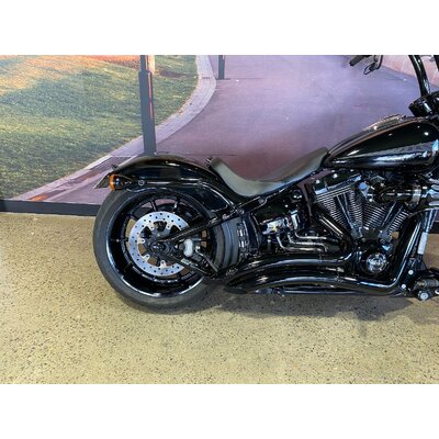 2014 Harley-davidson 1700CC FXSB SOFTAIL BREAKOUT CRUISER