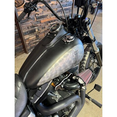 2011 HARLEY-DAVIDSON 1600CC FXDB STREET BOB CRUISER