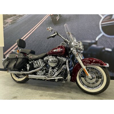 2017 Harley-davidson 1700CC FLSTC HERITAGE SOFTAIL CLASSIC CRUISER