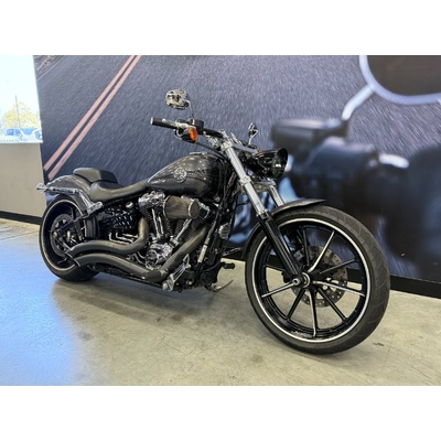 2015 Harley-davidson 1700CC FXSB SOFTAIL BREAKOUT CRUISER