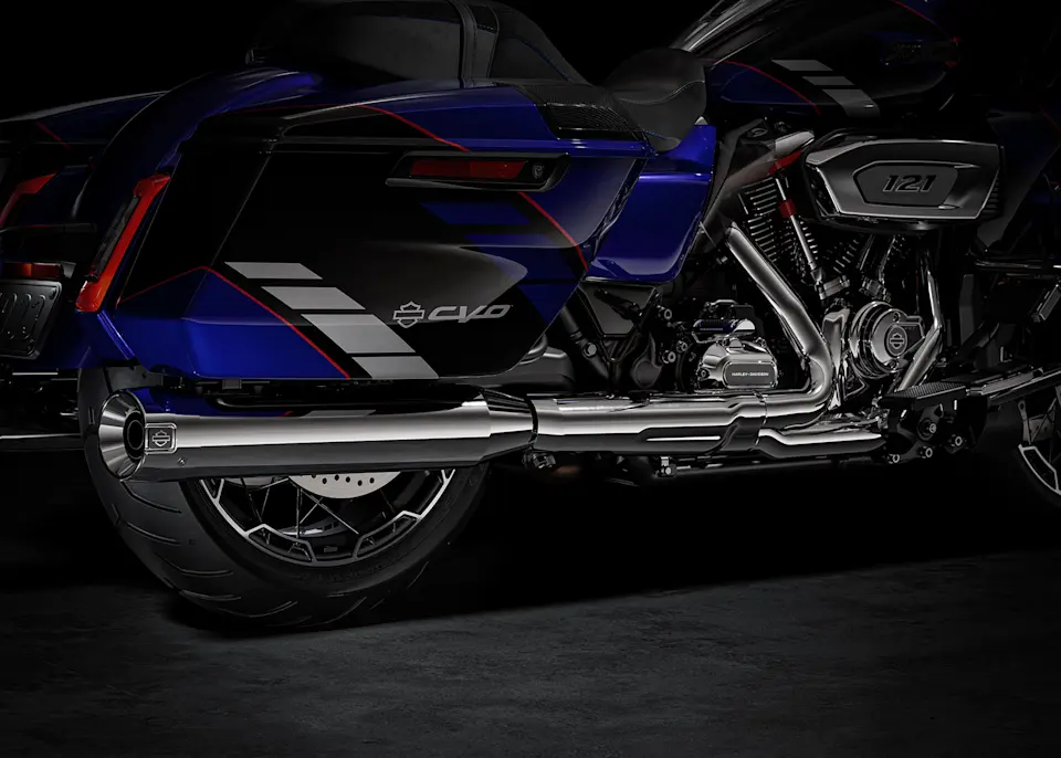 2025 CVO Road Glide motorcycle finishes