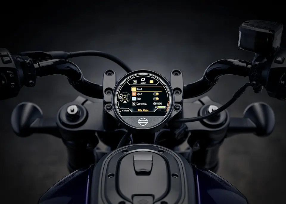 2025 Sportster S 102 mm TFT Display