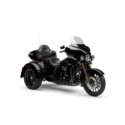 2025 Harley-Davidson TRI GLIDE™ ULTRA - Vivid Black with Black Trim