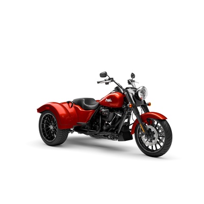 2025 Harley-Davidson FREEWHEELER™ - Whiskey Fire