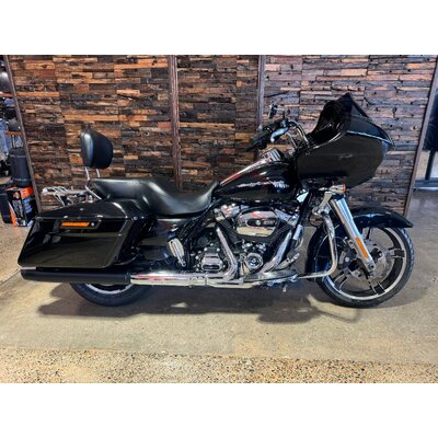 2017 Harley-Davidson 1700CC FLTRXS ROAD GLIDE SPECIAL CRUISER