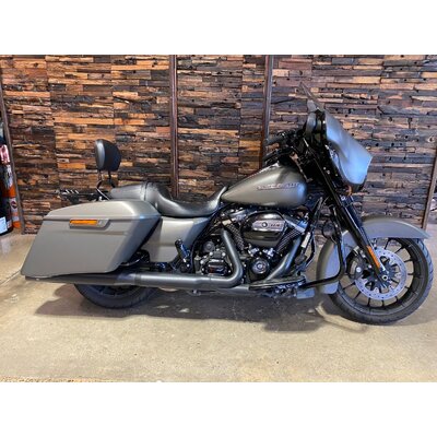 2018 Harley-davidson 1700CC FLHXS STREET GLIDE SPECIAL CRUISER