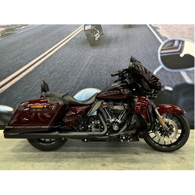 2019 HARLEY-DAVIDSON 1900CC FLHXSE CVO STREET GLIDE CRUISER