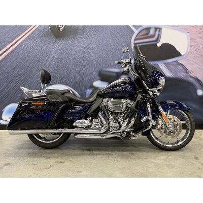 2016 Harley-davidson 1800CC CVO STREET GLIDE CRUISER