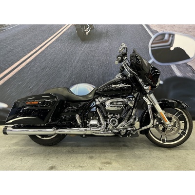 2017 Harley-davidson 1700CC FLHXS STREET GLIDE SPECIAL CRUISER