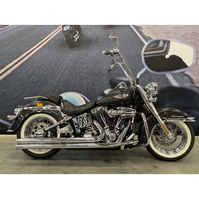 2005 HARLEY-DAVIDSON 1450CC FLSTNI SOFTAIL DELUXE CRUISER